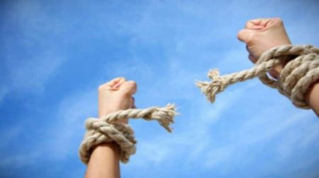 Explorando el significado de la emancipaci&oacute;n: un paso hacia la libertad