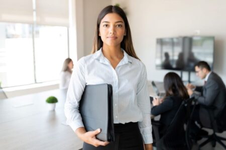 Qué hay que estudiar para ser notario: requisitos y funciones Qué hay que estudiar para ser notario: requisitos y funciones