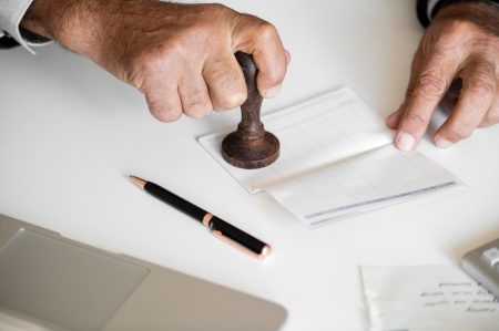 Descubre las limitaciones de un poder general: claves y nueva doctrina jurisprudencial 3. Revoca el poder si es necesario