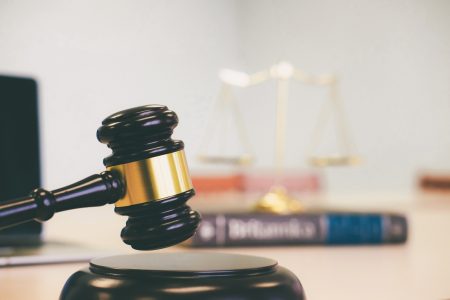 Qué es el proceso en derecho: definición y concepto Pilar 2: Procedimientos judiciales