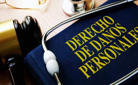 ¿Si cambio de abogado, me tiene que devolver el dinero? Descubre tus derechos como cliente Relación abogado-cliente