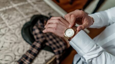 La puntualidad como habilidad clave en el trabajo: todo lo que necesitas saber 3. Imagen personal