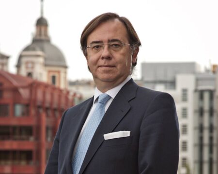 Factores que influyen en el salario de un abogado