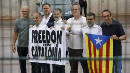 1. Fomenta la comunicaci&oacute;n y el di&aacute;logo