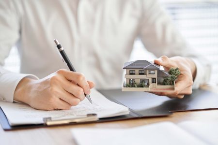 &iquest;Cu&aacute;ntos a&ntilde;os se necesitan para convertirse en registrador de la propiedad?